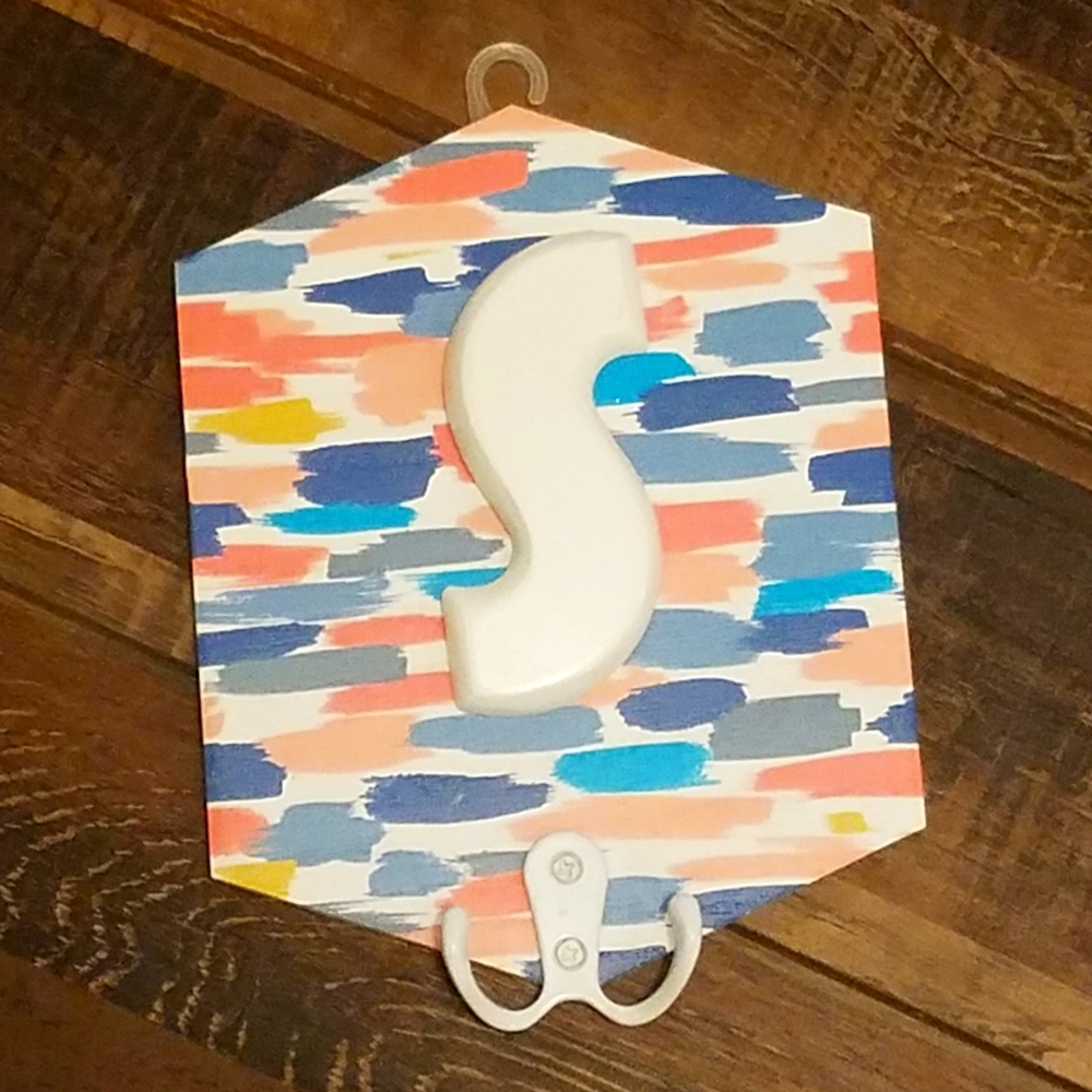 Cute coathook with "S" on it